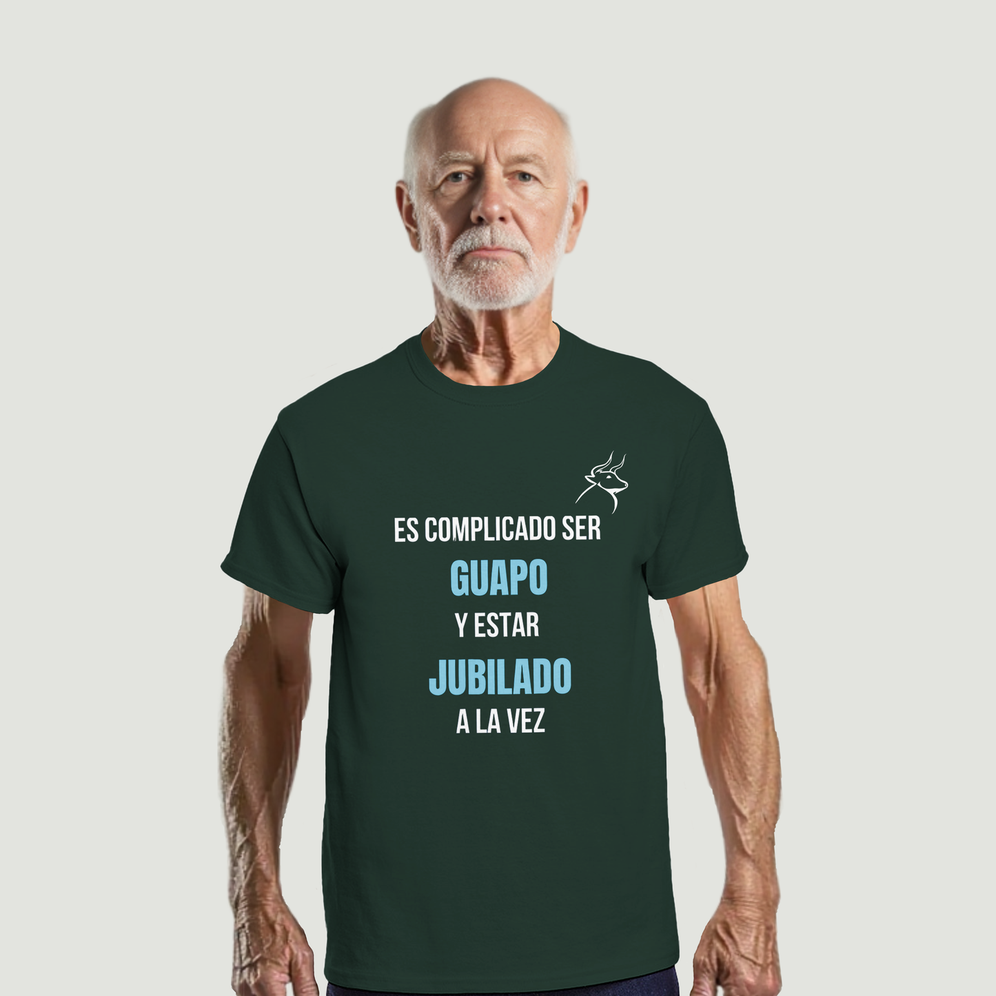 Camiseta Abuelo - Diseño "Es complicado ser GUAPO y estar JUBILADO a la vez"